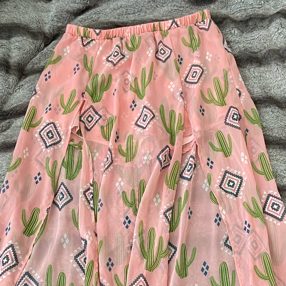 Berry N Cream shorts size large